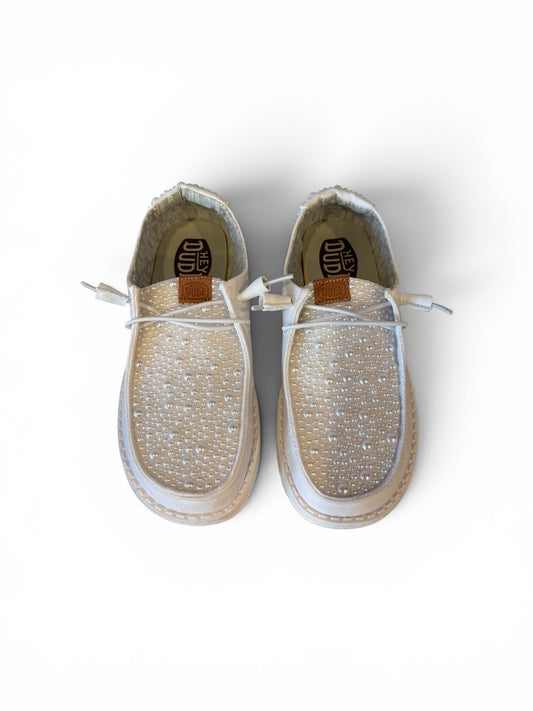 Custom Bridal Shoes| Pearl Wedding Loafer for Bride (Full Pearl Mix Edition)