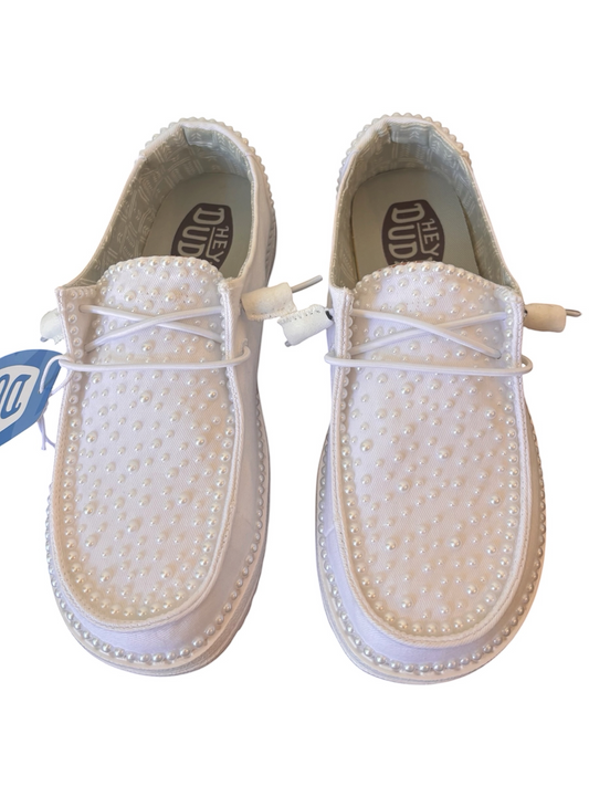 Custom Bridal Shoes| Pearl Wedding Loafer for Bride (Smaller Pearls)